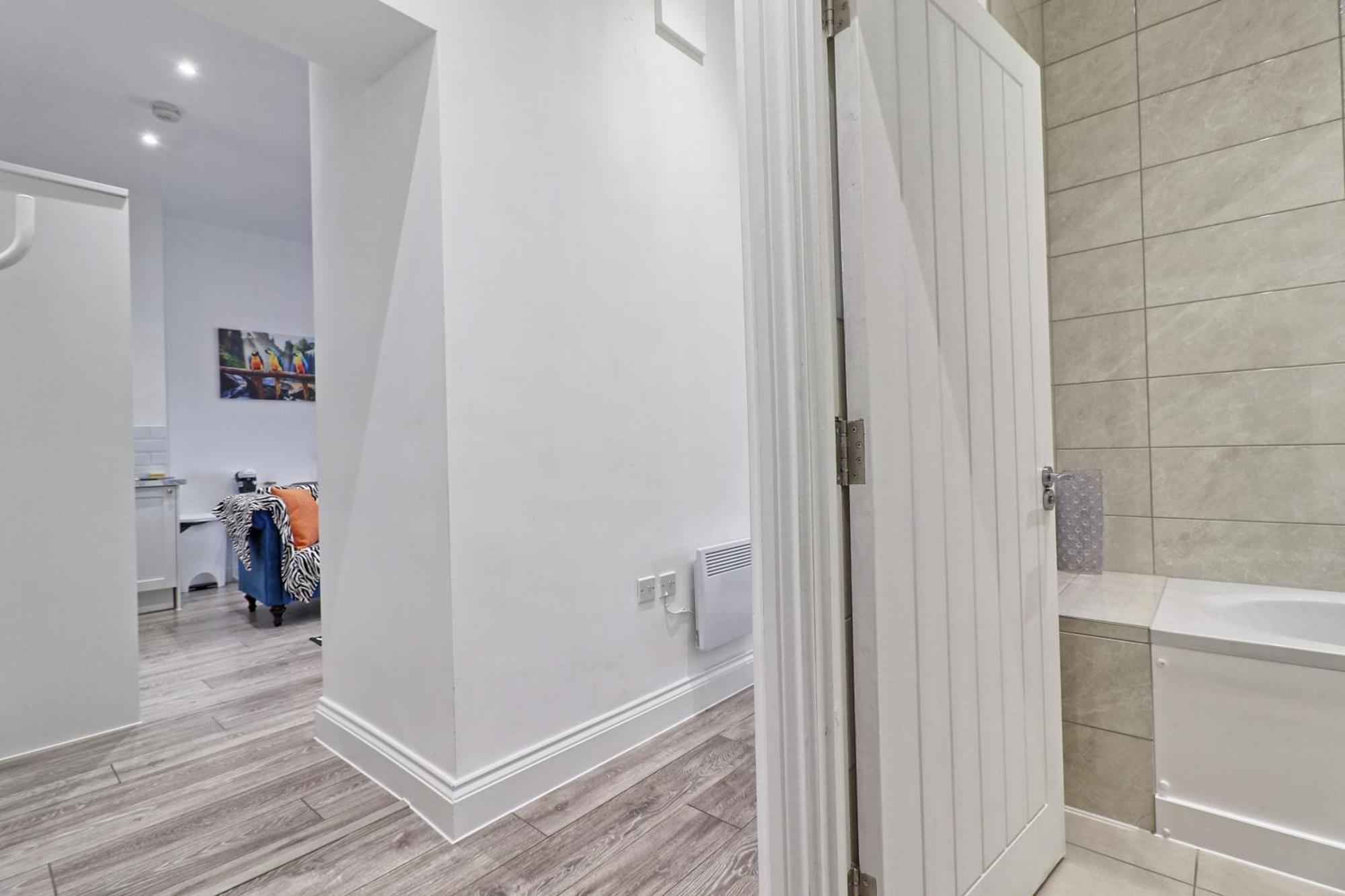 Chelmsford City Central Ground Floor Apartment Next To Town Centre Extérieur photo